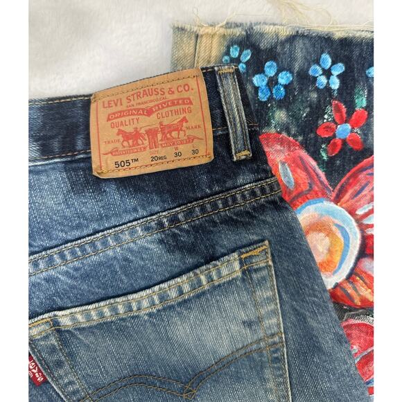 Levi's 501 Straight Cropped Cutoff Hand Painted Denim Jeans W30 - Picture 6 of 6